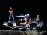 Flying-DeLorean-from-Back-to-The-Future-2.jpg