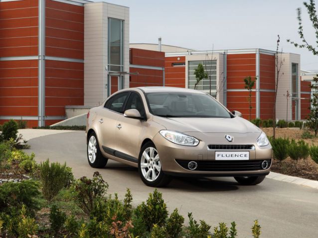  Renault Fluence    