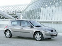 Renault_Megane_Hatchback 5 door_2003.jpg